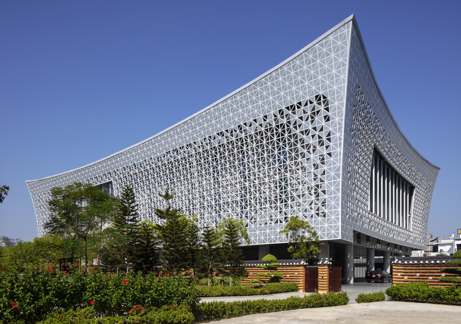 [2019 주 베트남 대한민국대사관 유공자 정부포상, 외교부장관표창 ] image